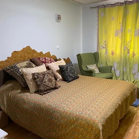 Casa De Sub Magura Guest house