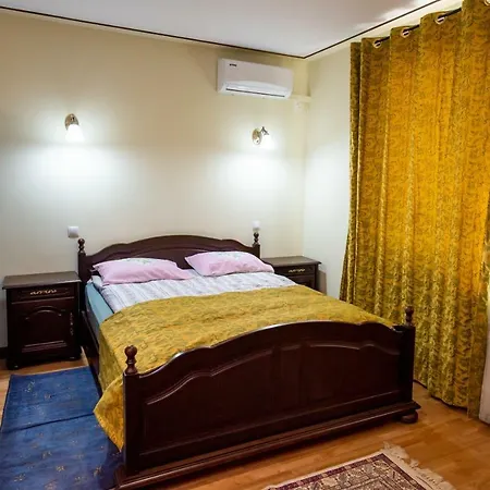 Casa De Sub Magura Guest house