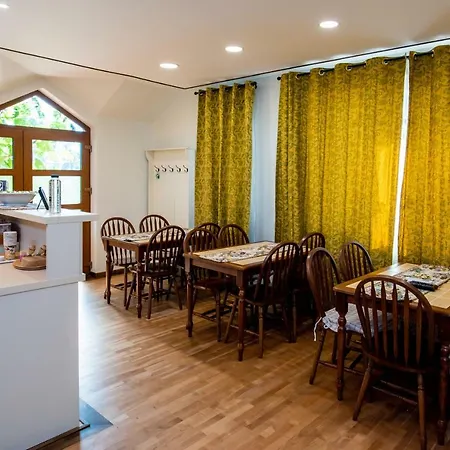 Guest house Casa De Sub Magura Simeria