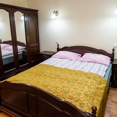 Casa De Sub Magura Simeria